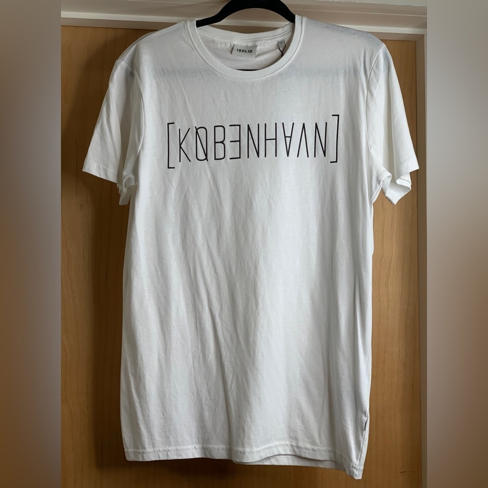 !SOLID White Crew Neck T-Shirt.  Size-Medium